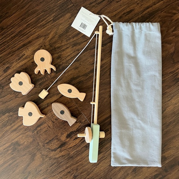 Tangerine Studio Toy Fishing Set - Picture 2 of 7